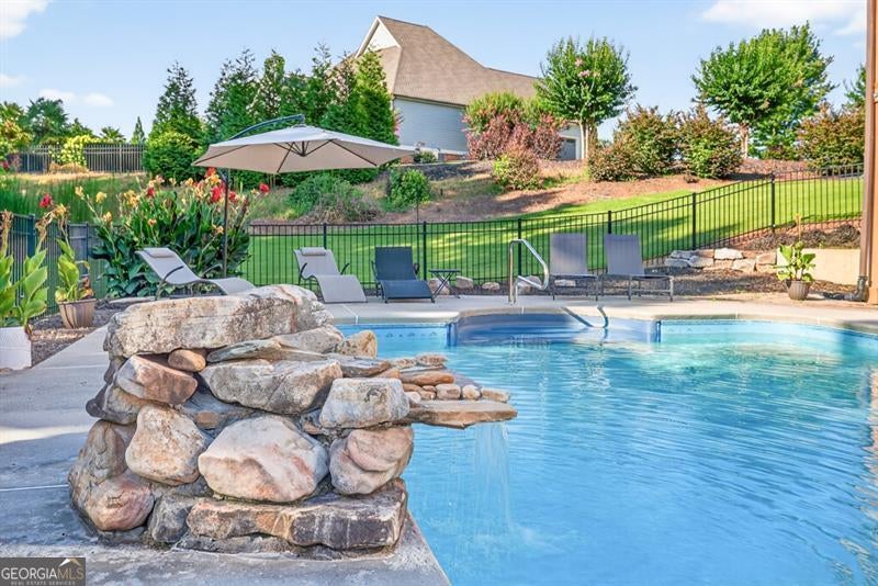 Flowery Branch, Georgia, 30542, United States, 6 Bedrooms Bedrooms, ,6 BathroomsBathrooms,Residential,Active,2007275