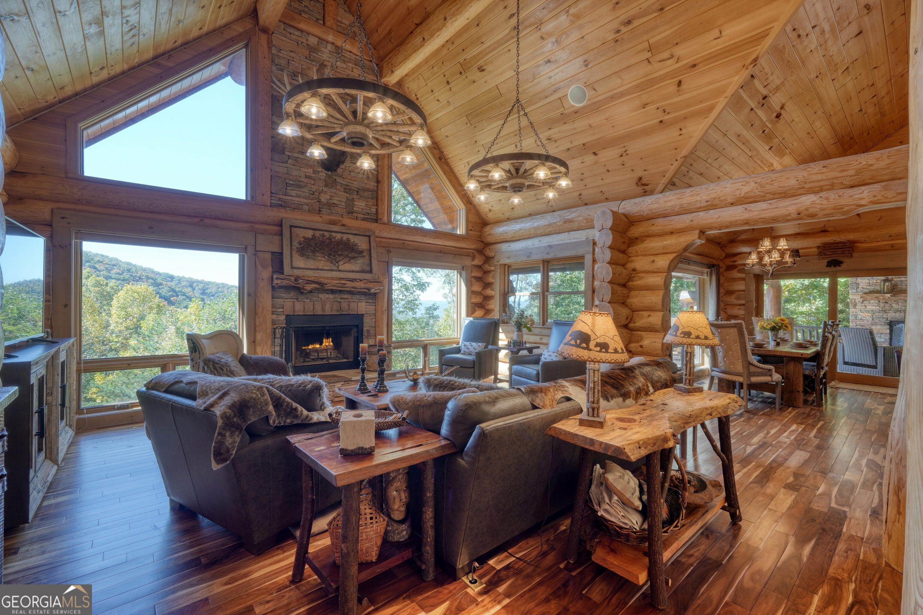 Blue Ridge, Georgia, 30513, United States, 4 Bedrooms Bedrooms, ,5 BathroomsBathrooms,Residential,Active,1969833