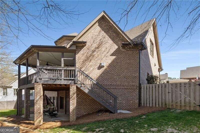 Peachtree Corners, Georgia, 30092, United States, 5 Bedrooms Bedrooms, ,4 BathroomsBathrooms,Residential,Active,1894563