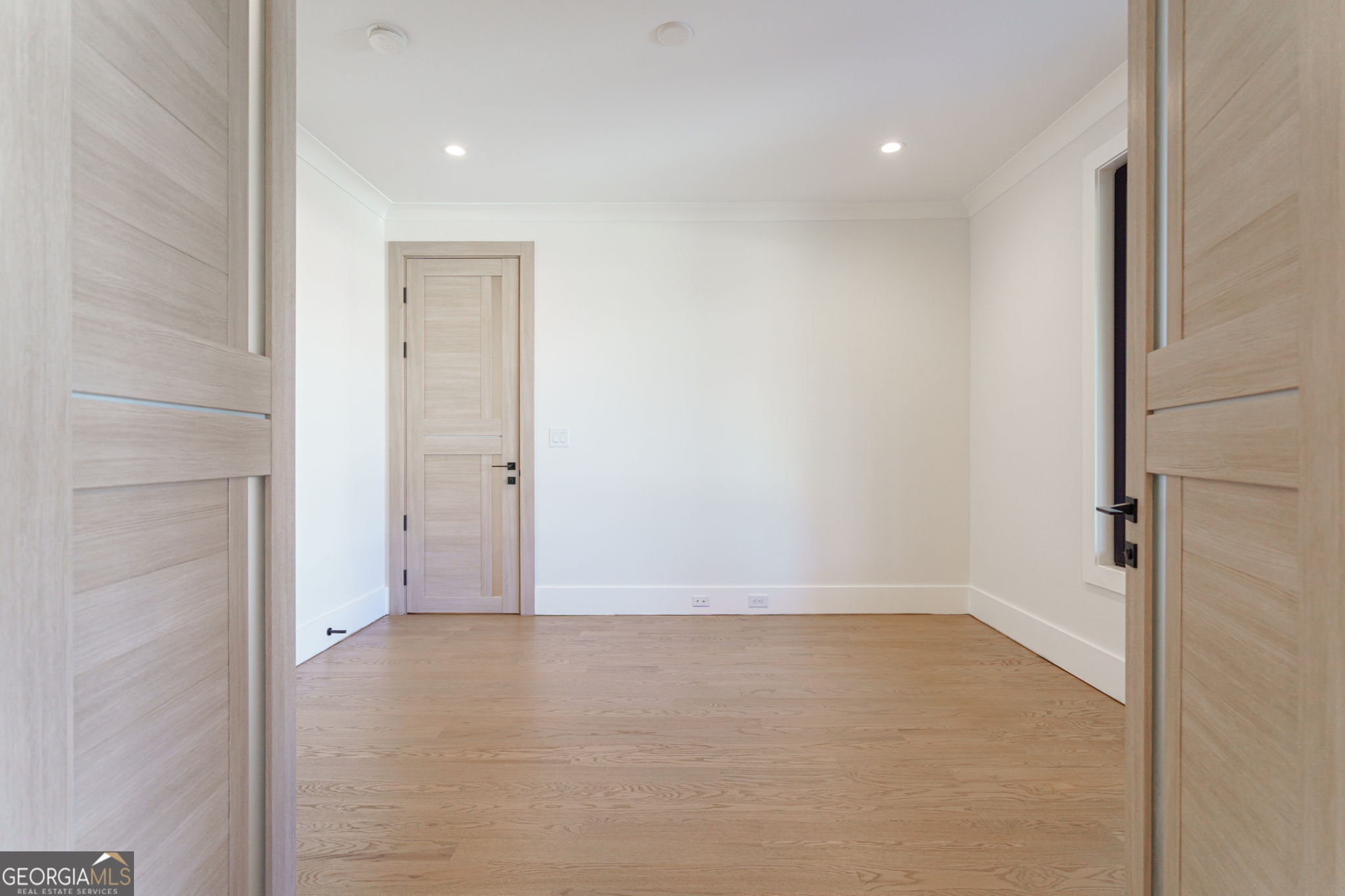 Cumming, Georgia, 30041, United States, 4 Bedrooms Bedrooms, ,4 BathroomsBathrooms,Residential,Active,1969675