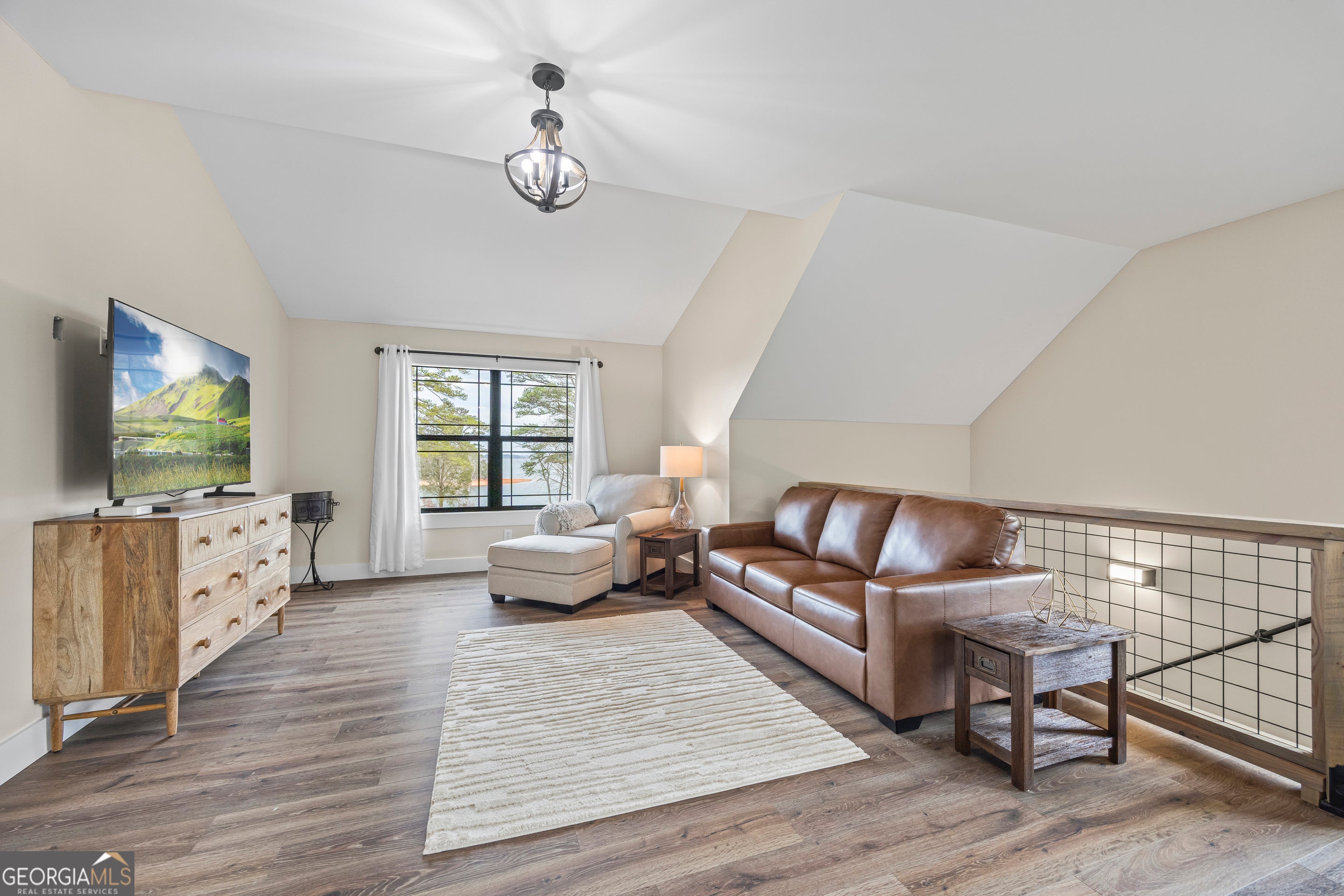 Hartwell, Georgia, 30643, United States, 6 Bedrooms Bedrooms, ,6 BathroomsBathrooms,Residential,Active,2011216