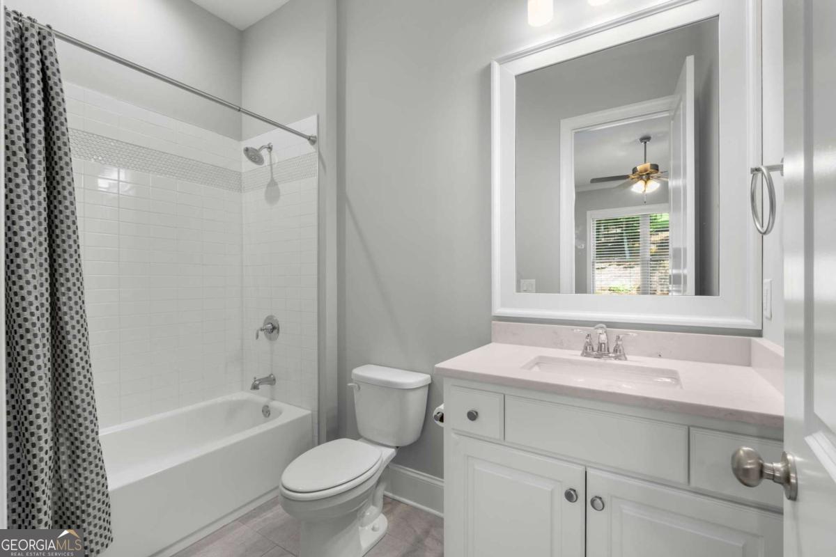 Flowery Branch, Georgia, 30542, United States, 5 Bedrooms Bedrooms, ,7 BathroomsBathrooms,Residential,Active,1941126