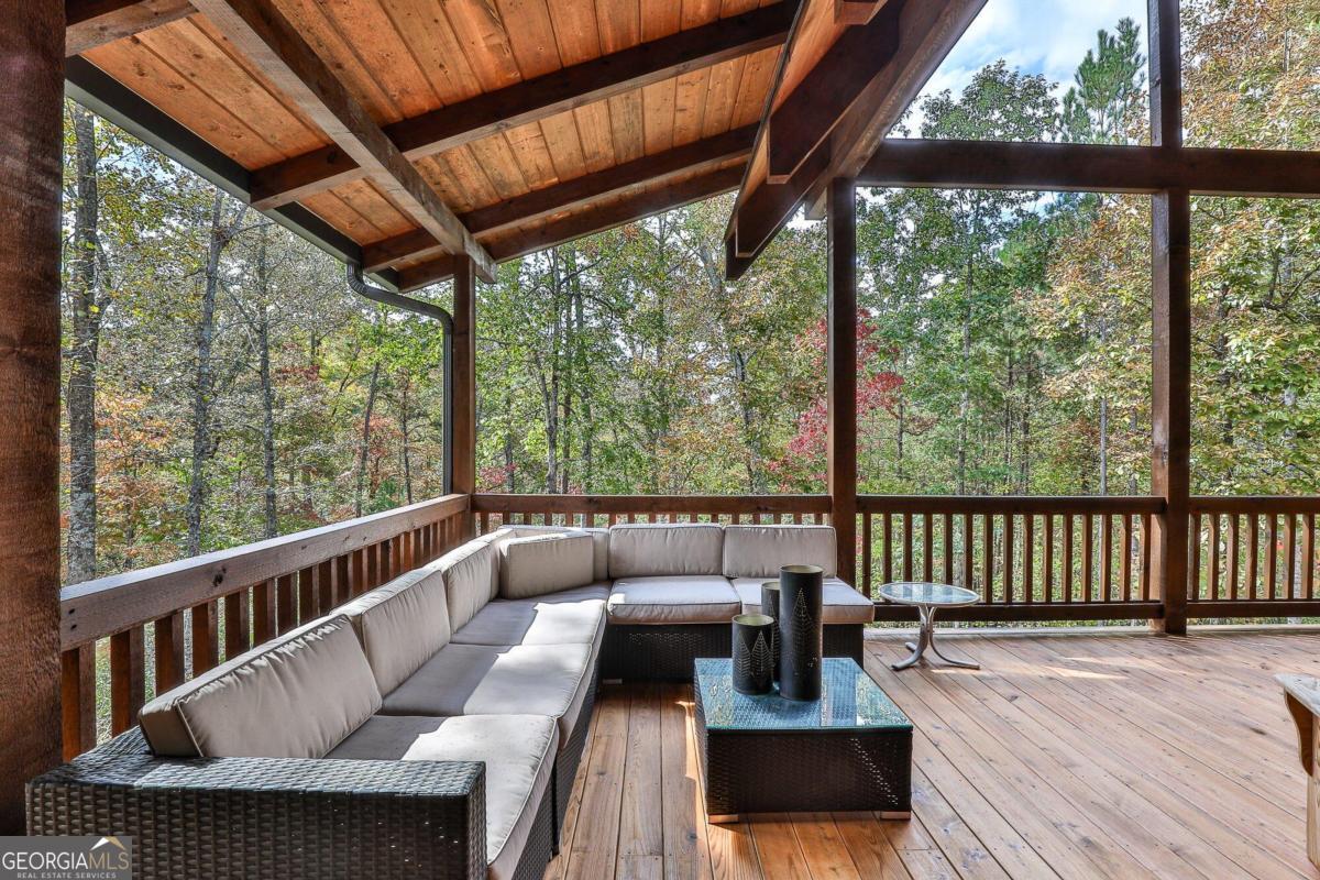 Talking Rock, Georgia, 30175, United States, 5 Bedrooms Bedrooms, ,5 BathroomsBathrooms,Residential,Active,1914617