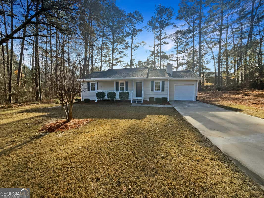 1495 COMPTON WOODS DR, LOGANVILLE, GA 30052, photo 1 of 19