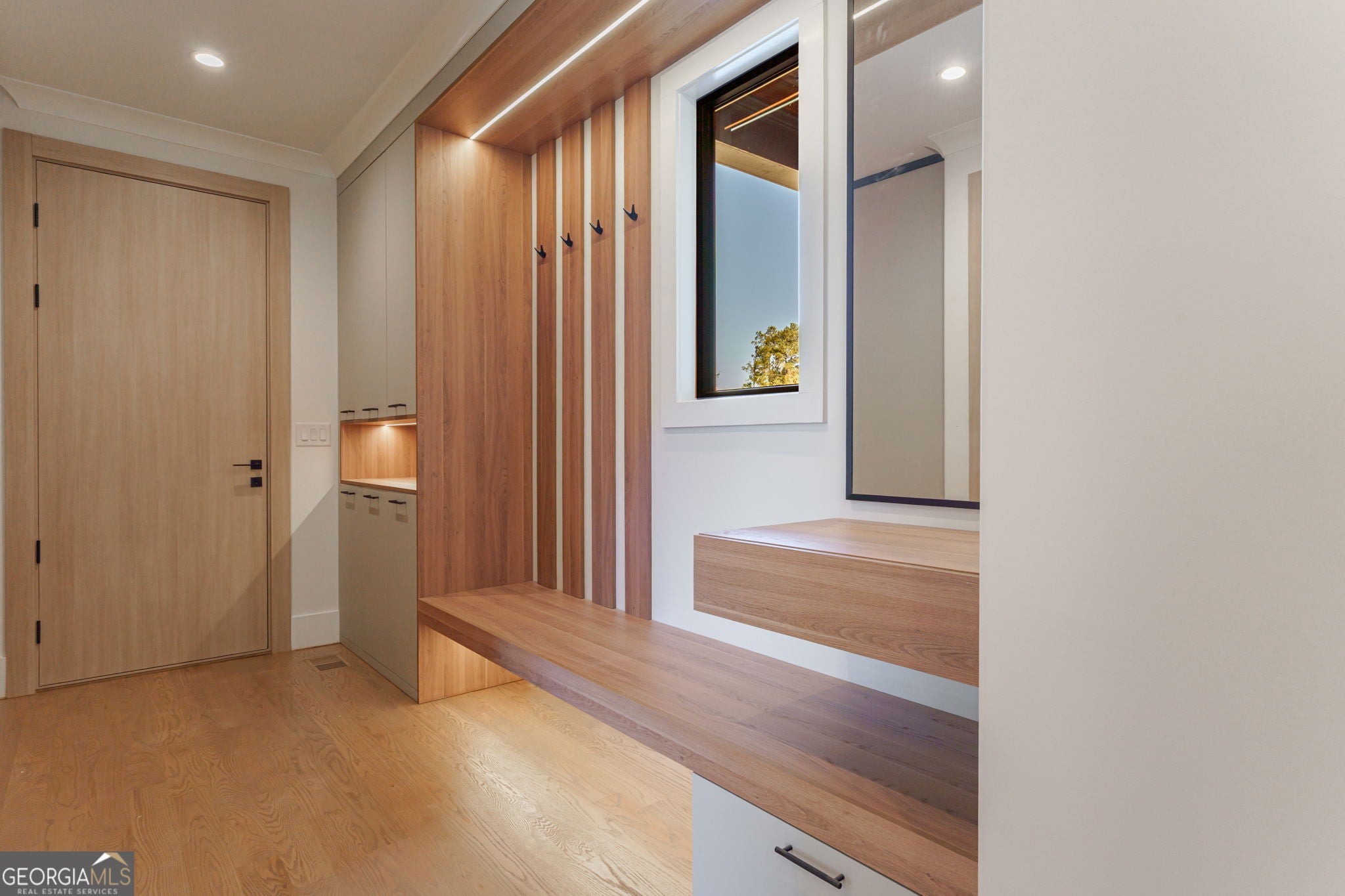 Cumming, Georgia, 30041, United States, 4 Bedrooms Bedrooms, ,4 BathroomsBathrooms,Residential,Active,1969675