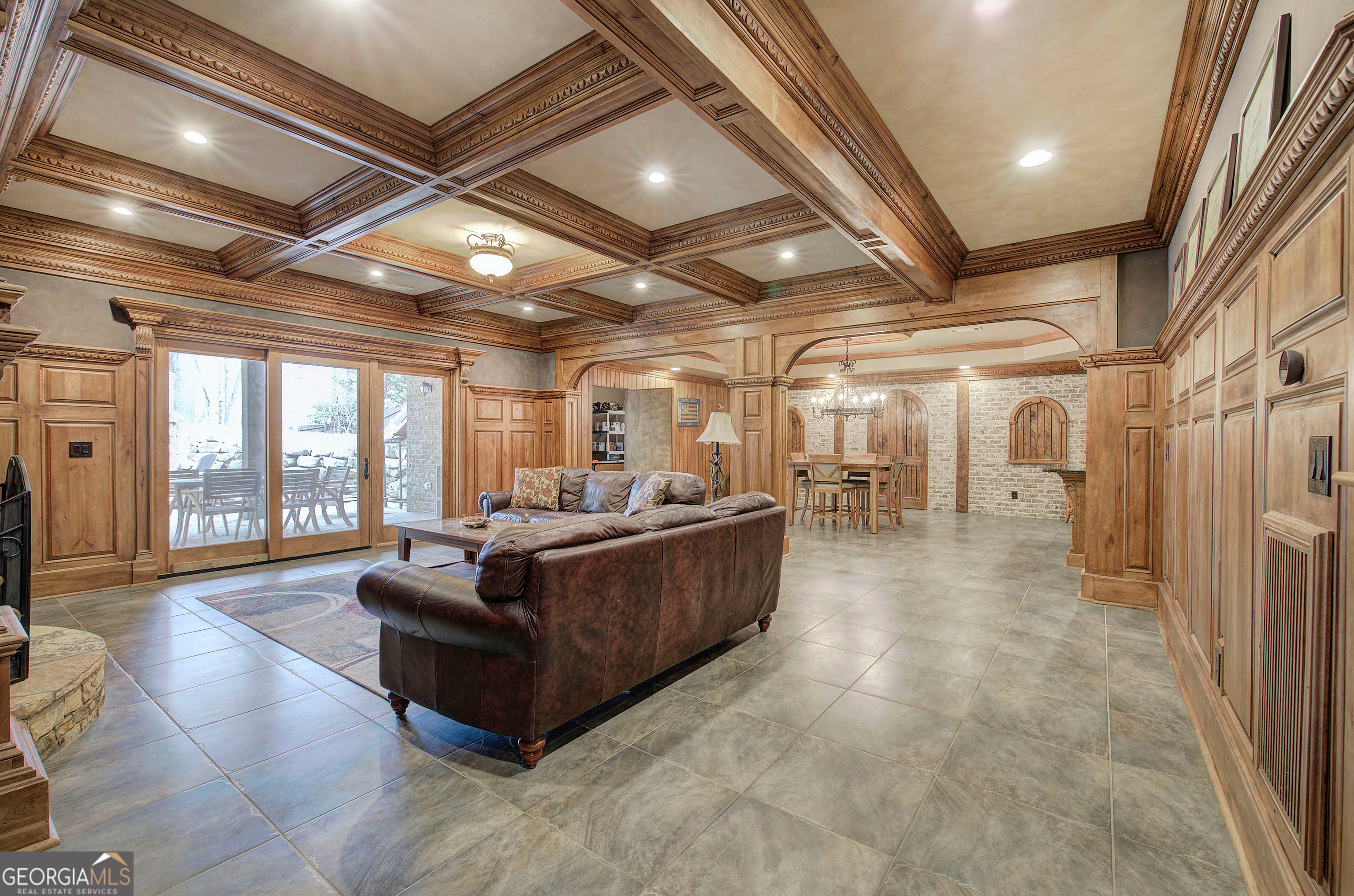 Canton, Georgia, 30114, United States, 6 Bedrooms Bedrooms, ,5 BathroomsBathrooms,Residential,Active,2009409