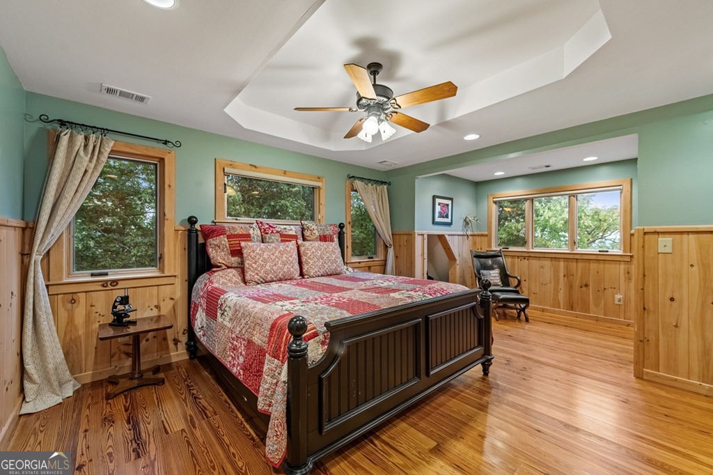Morganton, Georgia, 30560, United States, 4 Bedrooms Bedrooms, ,5 BathroomsBathrooms,Residential,Active,1953363