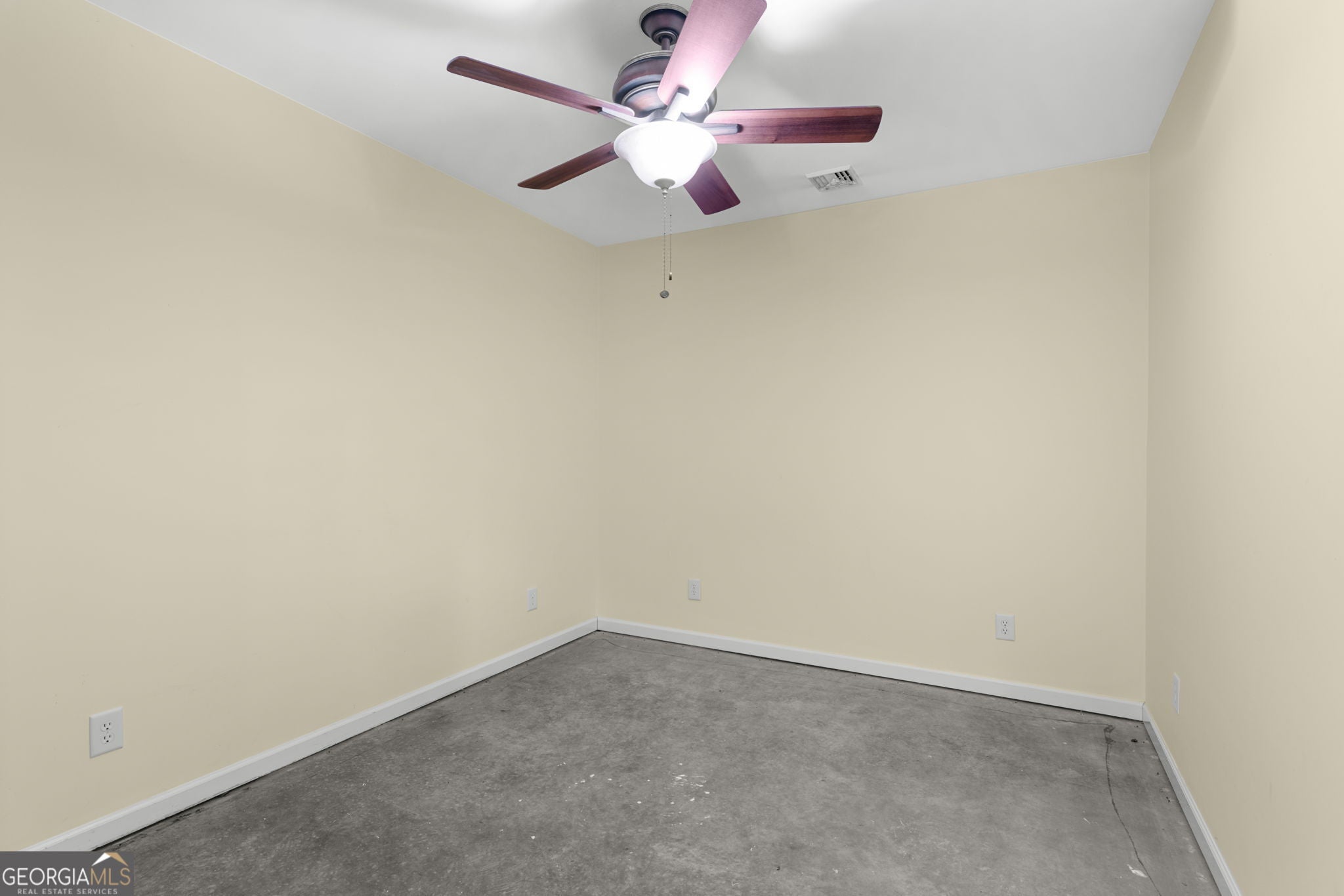 Clarkesville, Georgia, 30523, United States, 3 Bedrooms Bedrooms, ,4 BathroomsBathrooms,Residential,Active,2007020