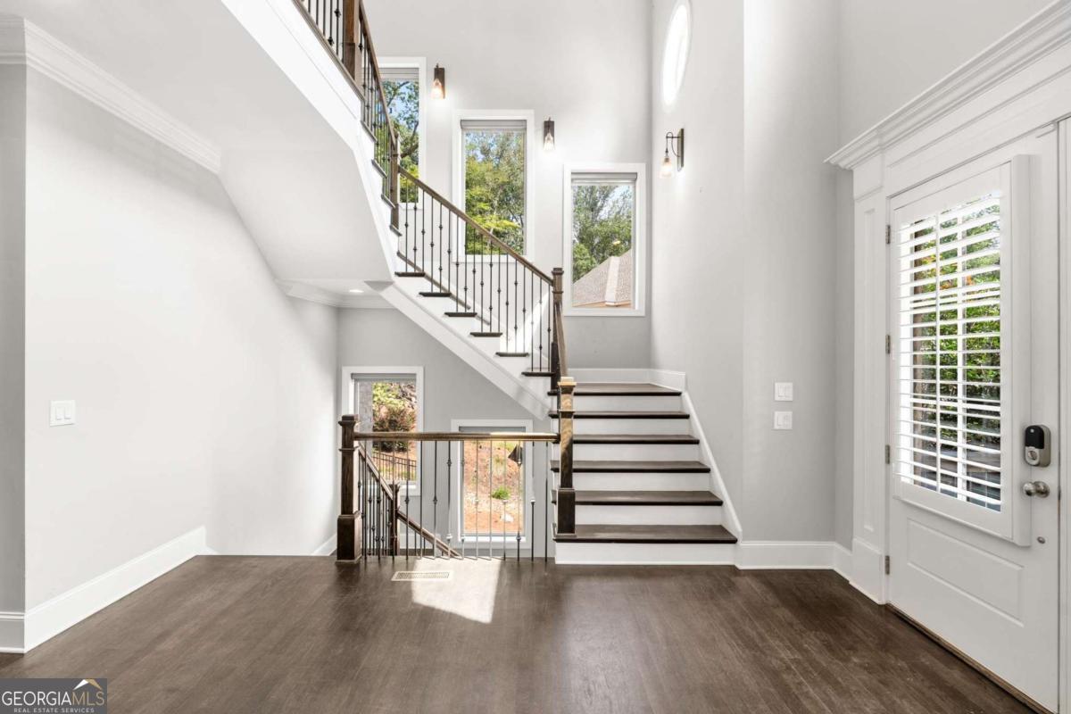 Flowery Branch, Georgia, 30542, United States, 5 Bedrooms Bedrooms, ,7 BathroomsBathrooms,Residential,Active,1941126