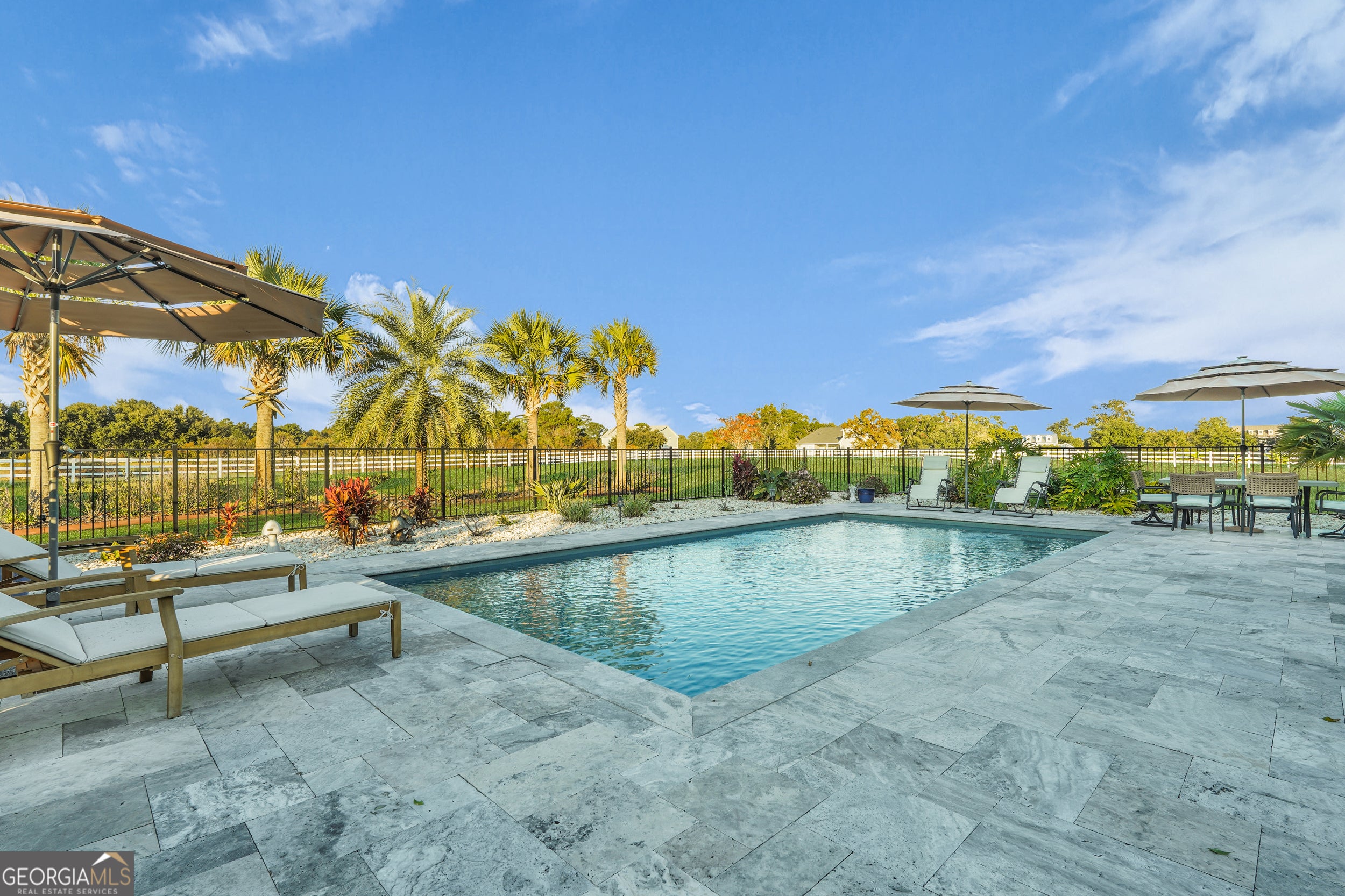 Midway, Georgia, 31320, United States, 5 Bedrooms Bedrooms, ,3 BathroomsBathrooms,Residential,Active,1959929