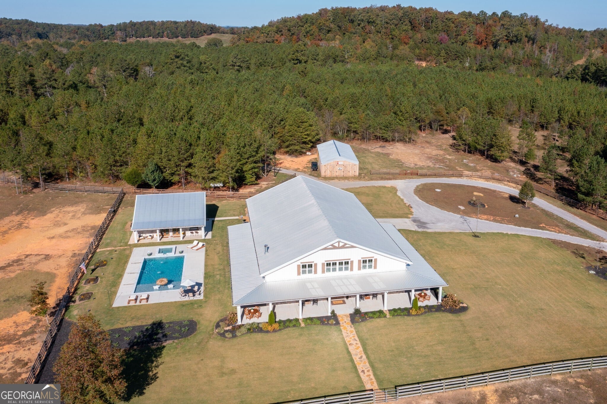 Rydal, Georgia, 30171, United States, 5 Bedrooms Bedrooms, ,5 BathroomsBathrooms,Residential,Active,1987251