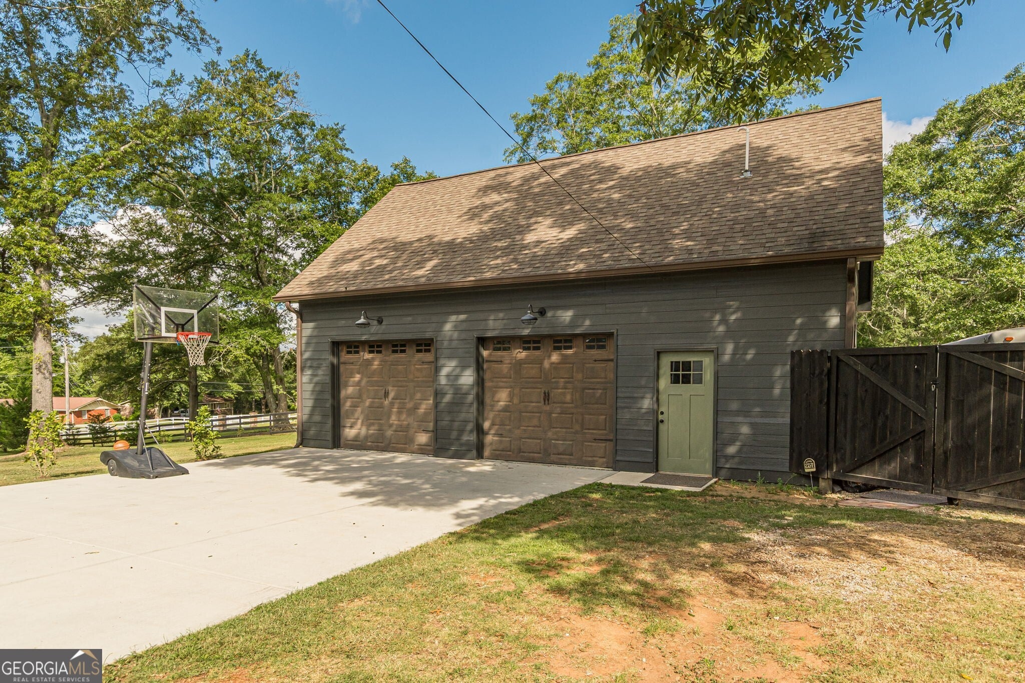 Douglasville, Georgia, 30134, United States, 4 Bedrooms Bedrooms, ,3 BathroomsBathrooms,Residential,Active,1888992