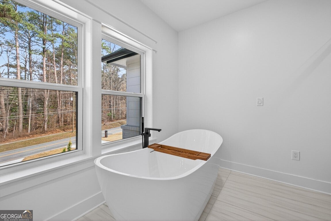 Norcross, Georgia, 30071, United States, 6 Bedrooms Bedrooms, ,5 BathroomsBathrooms,Residential,Active,2009837