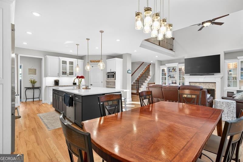 Flowery Branch, Georgia, 30542, United States, 6 Bedrooms Bedrooms, ,6 BathroomsBathrooms,Residential,Active,1898019