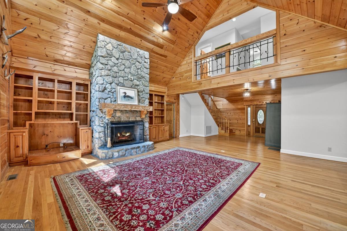 Ellijay, Georgia, 30536, United States, 3 Bedrooms Bedrooms, ,5 BathroomsBathrooms,Residential,Active,1929666