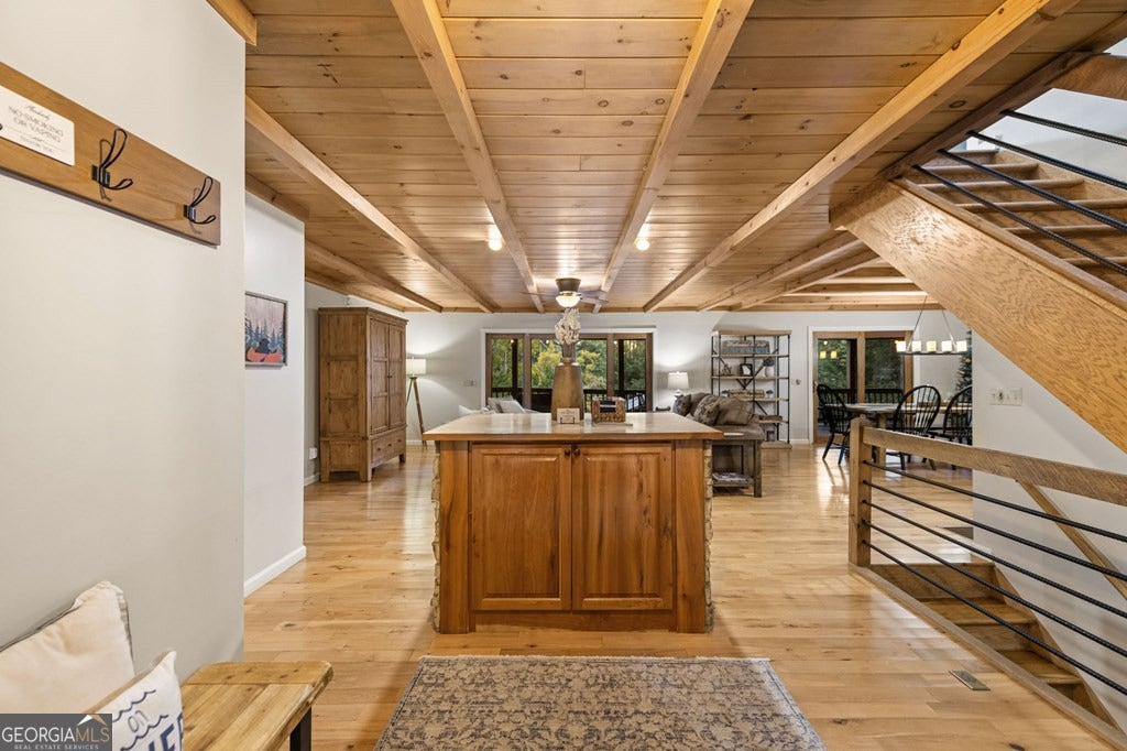 Blue Ridge, Georgia, 30513, United States, 4 Bedrooms Bedrooms, ,3 BathroomsBathrooms,Residential,Active,1945256