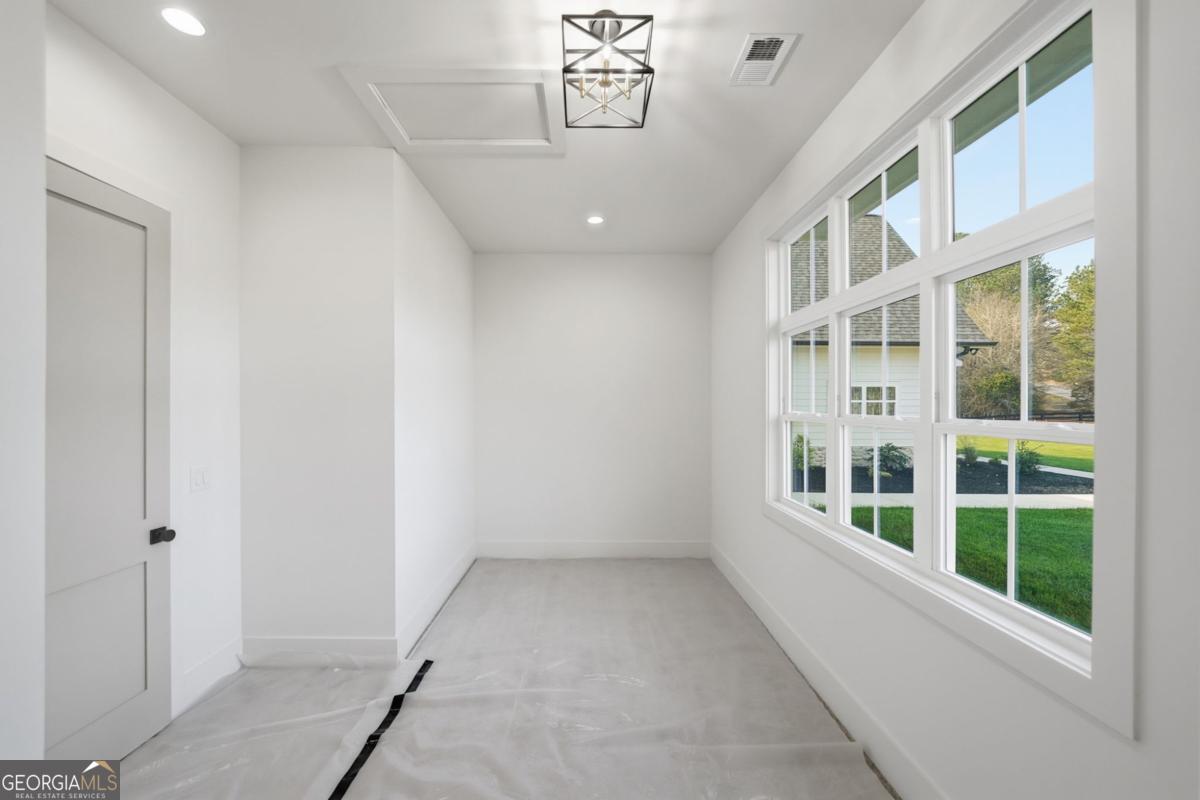 Canton, Georgia, 30115, United States, 5 Bedrooms Bedrooms, ,4 BathroomsBathrooms,Residential,Active,2002329