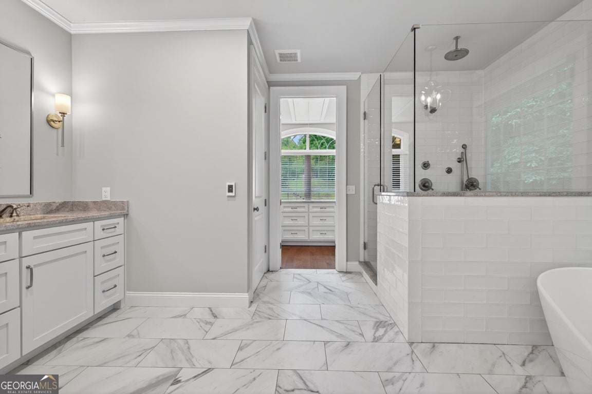 Gainesville, Georgia, 30506, United States, 5 Bedrooms Bedrooms, ,5 BathroomsBathrooms,Residential,Active,2044585