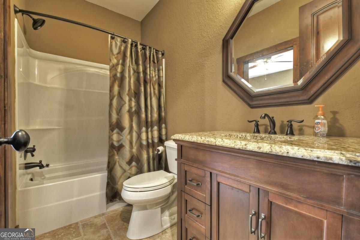 Ellijay, Georgia, 30536, United States, 5 Bedrooms Bedrooms, ,6 BathroomsBathrooms,Residential,Active,1953697