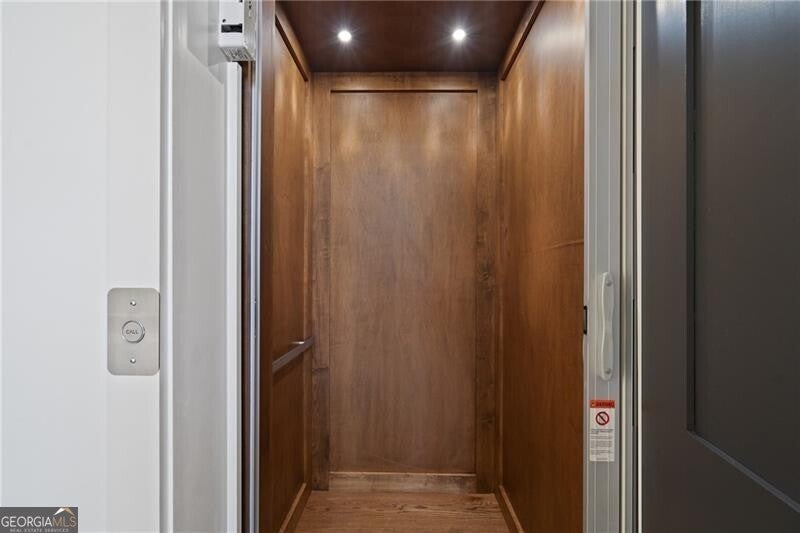 Johns Creek, Georgia, 30022, United States, ,6 BathroomsBathrooms,Residential,Active,1799393