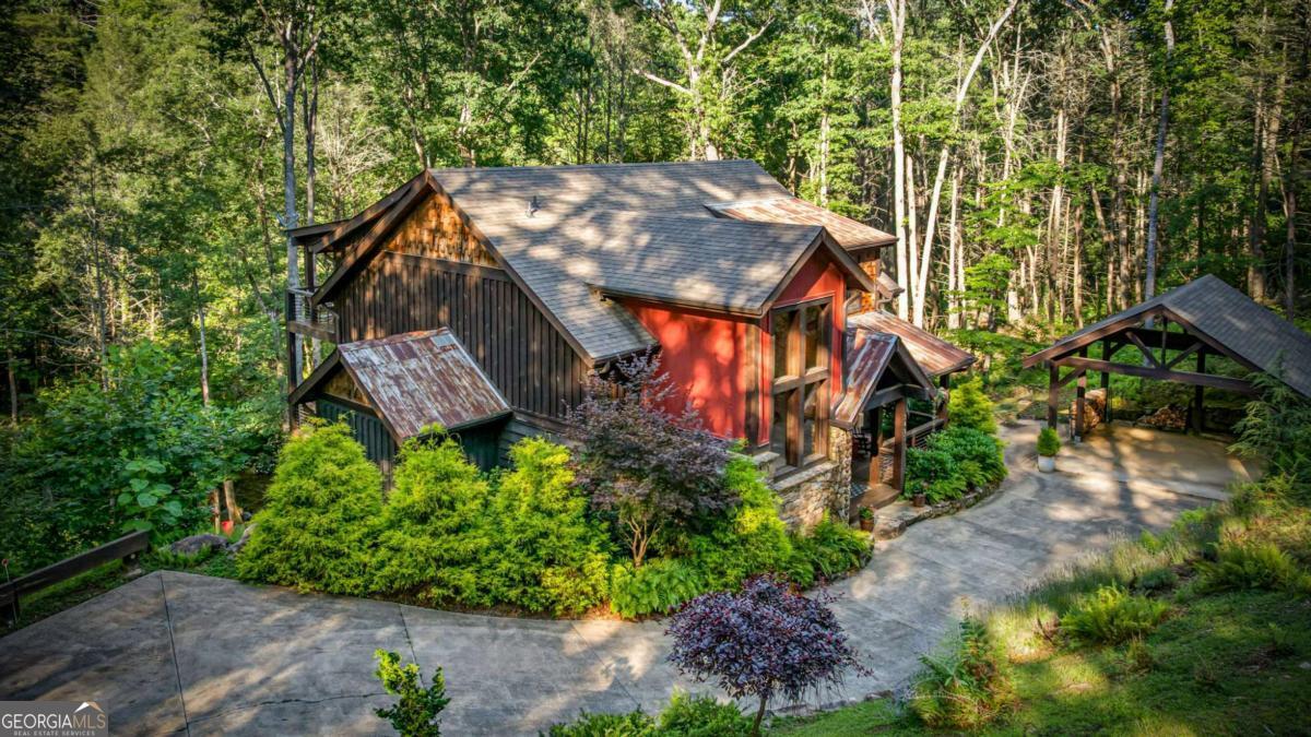 Blue Ridge, Georgia, 30513, United States, 3 Bedrooms Bedrooms, ,5 BathroomsBathrooms,Residential,Active,1973533