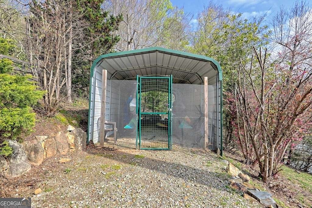 Blairsville, Georgia, 30512, United States, 4 Bedrooms Bedrooms, ,6 BathroomsBathrooms,Residential,Active,1922313