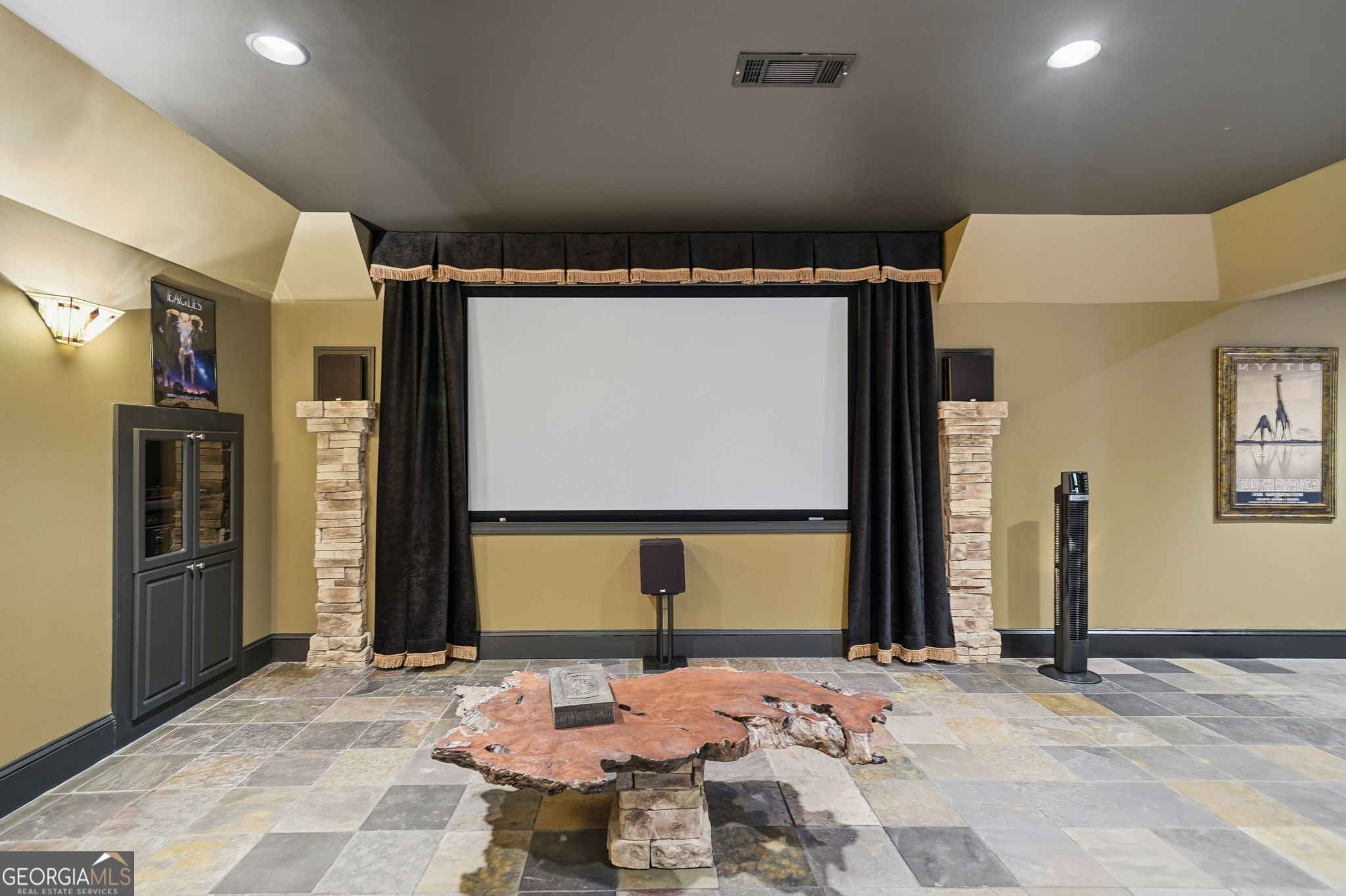 Canton, Georgia, 30114, United States, 6 Bedrooms Bedrooms, ,5 BathroomsBathrooms,Residential,Active,1972140