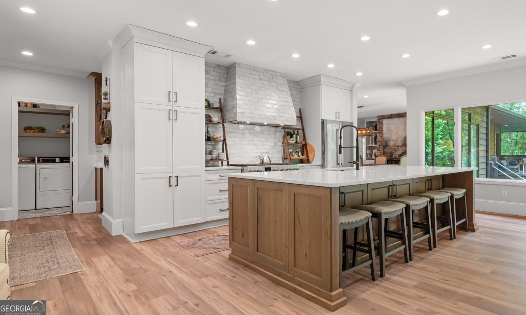 Big Canoe, Georgia, 30143, United States, 5 Bedrooms Bedrooms, ,6 BathroomsBathrooms,Residential,Active,1810518