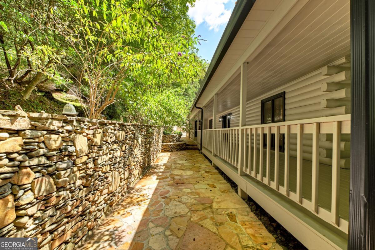 Ellijay, Georgia, 30536, United States, 3 Bedrooms Bedrooms, ,5 BathroomsBathrooms,Residential,Active,1929666