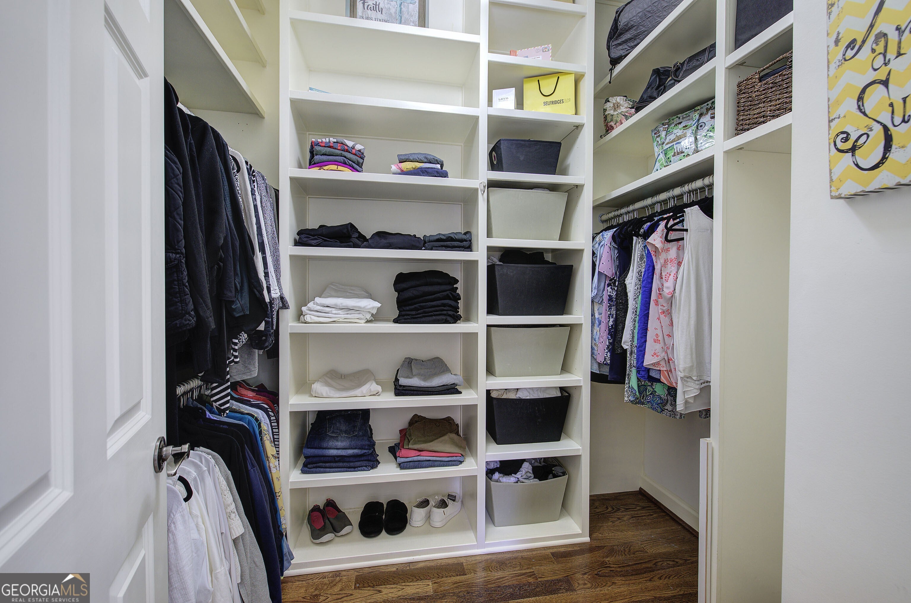 Kennesaw, Georgia, 30152, United States, 6 Bedrooms Bedrooms, ,7 BathroomsBathrooms,Residential,Active,1967313