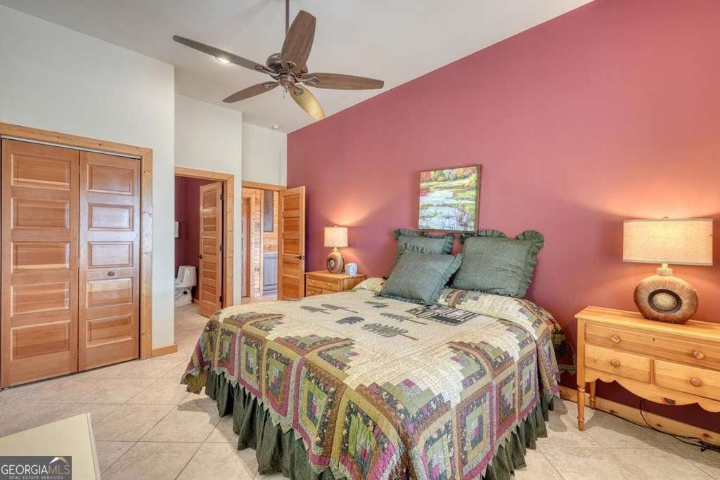 Blairsville, Georgia, 30512, United States, 4 Bedrooms Bedrooms, ,6 BathroomsBathrooms,Residential,Active,1936094