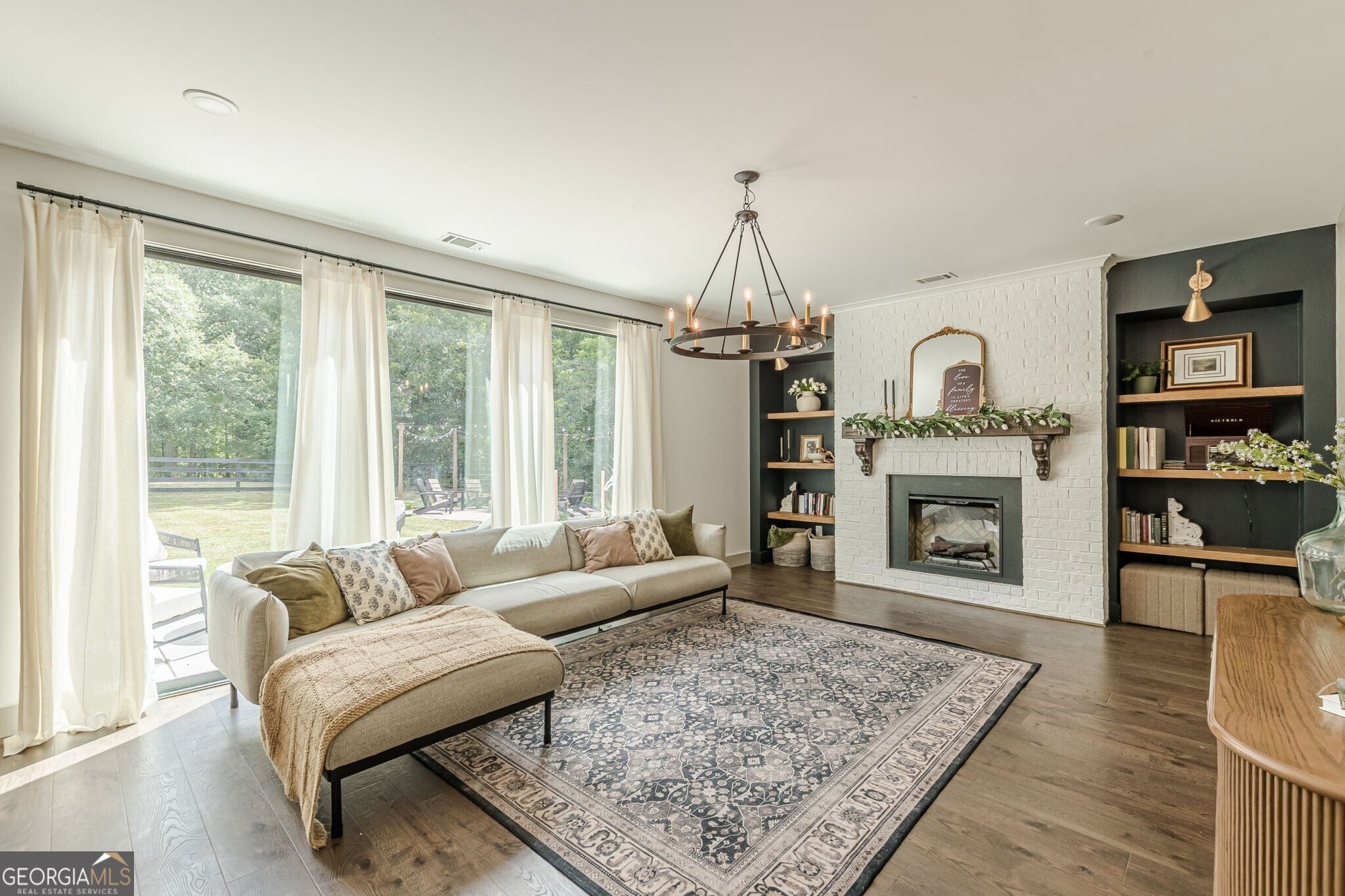 Douglasville, Georgia, 30134, United States, 4 Bedrooms Bedrooms, ,3 BathroomsBathrooms,Residential,Active,1888992