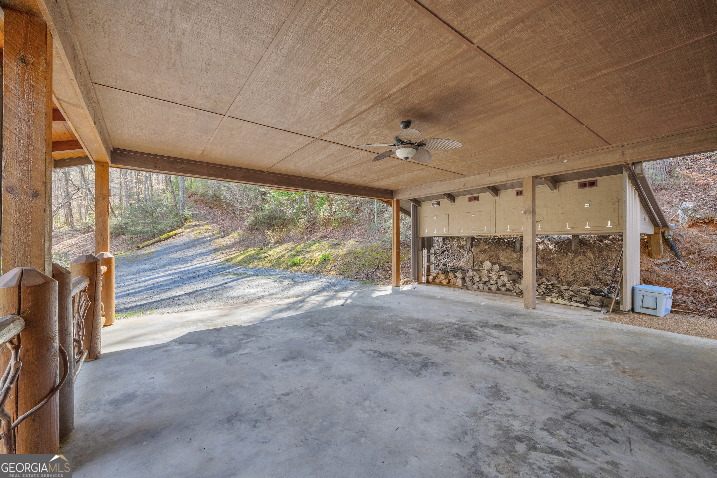 Cherry Log, Georgia, 30522, United States, 4 Bedrooms Bedrooms, ,5 BathroomsBathrooms,Residential,Active,2044142
