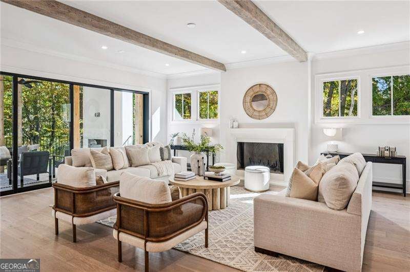 Atlanta, Georgia, 30306, United States, 6 Bedrooms Bedrooms, ,7 BathroomsBathrooms,Residential,Active,1994977