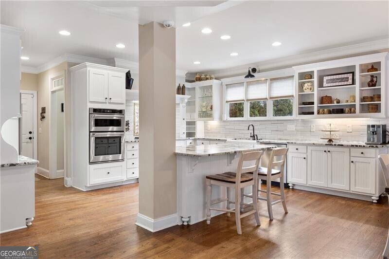 Cumming, Georgia, 30040, United States, 6 Bedrooms Bedrooms, ,5 BathroomsBathrooms,Residential,Active,2043430
