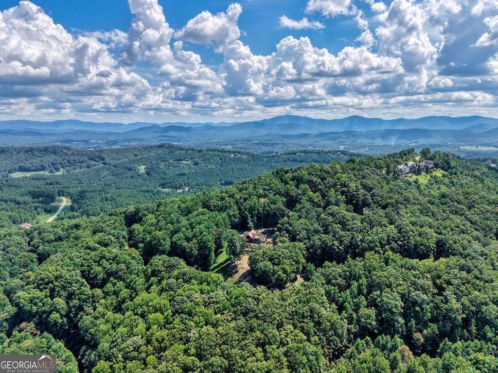 Blairsville, Georgia, 30512, United States, 4 Bedrooms Bedrooms, ,6 BathroomsBathrooms,Residential,Active,1936094