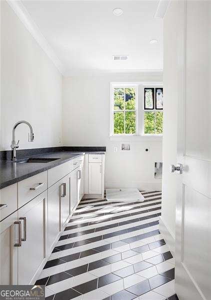 Atlanta, Georgia, 30309, United States, 4 Bedrooms Bedrooms, ,4 BathroomsBathrooms,Residential,Active,1869126