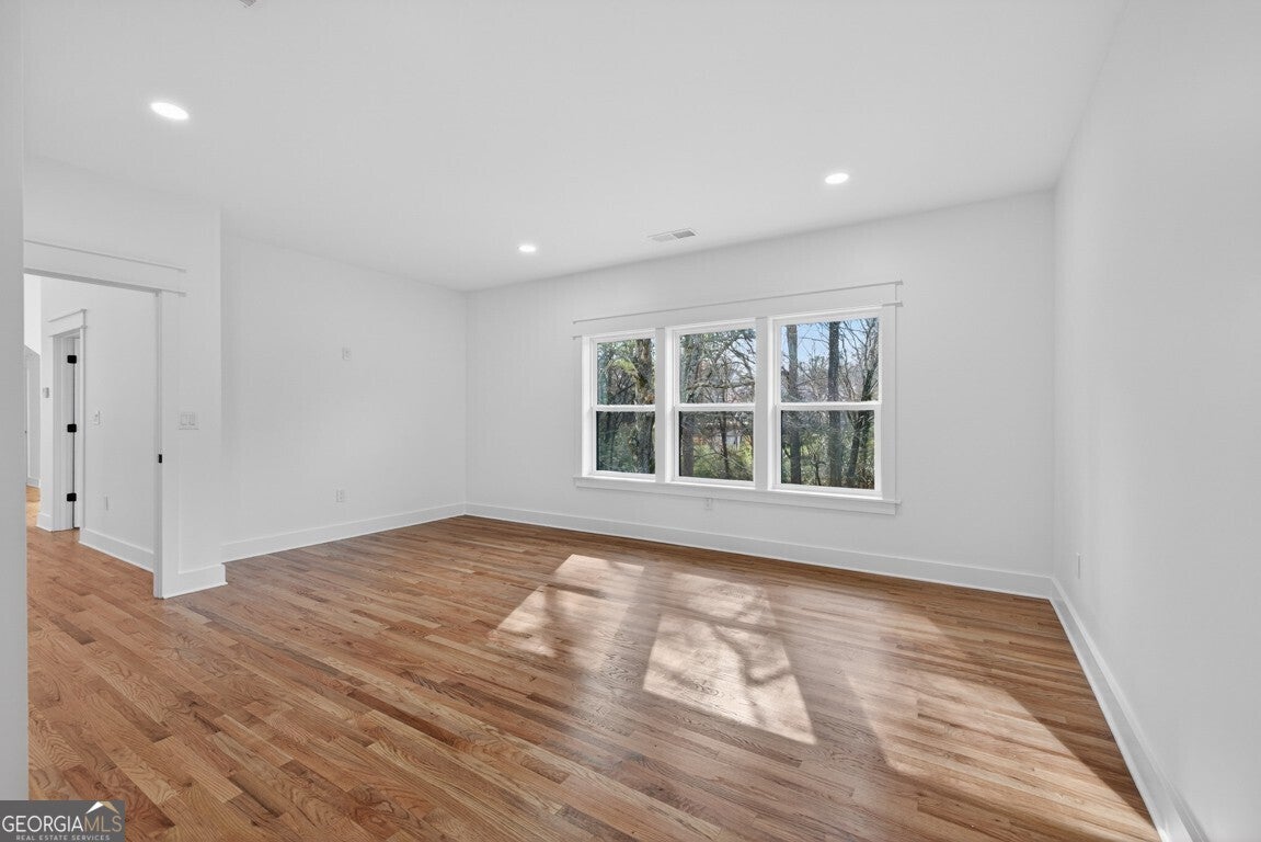 Norcross, Georgia, 30071, United States, 6 Bedrooms Bedrooms, ,5 BathroomsBathrooms,Residential,Active,2009837