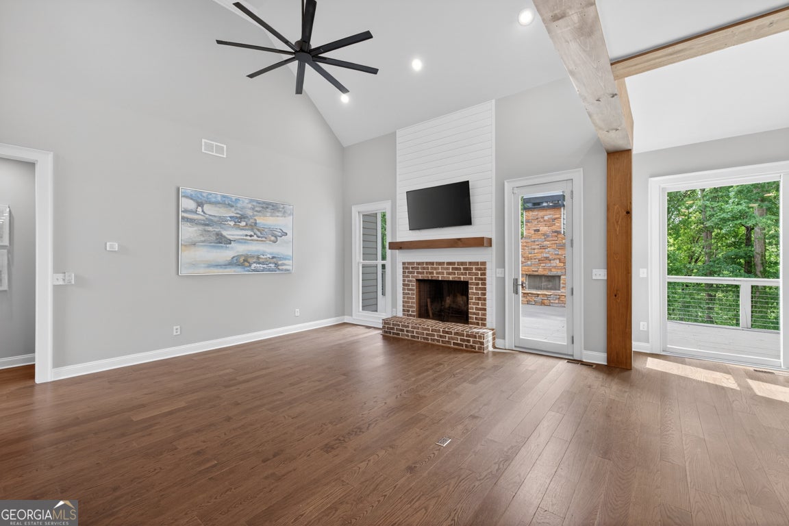 Gainesville, Georgia, 30506, United States, 5 Bedrooms Bedrooms, ,5 BathroomsBathrooms,Residential,Active,2044585