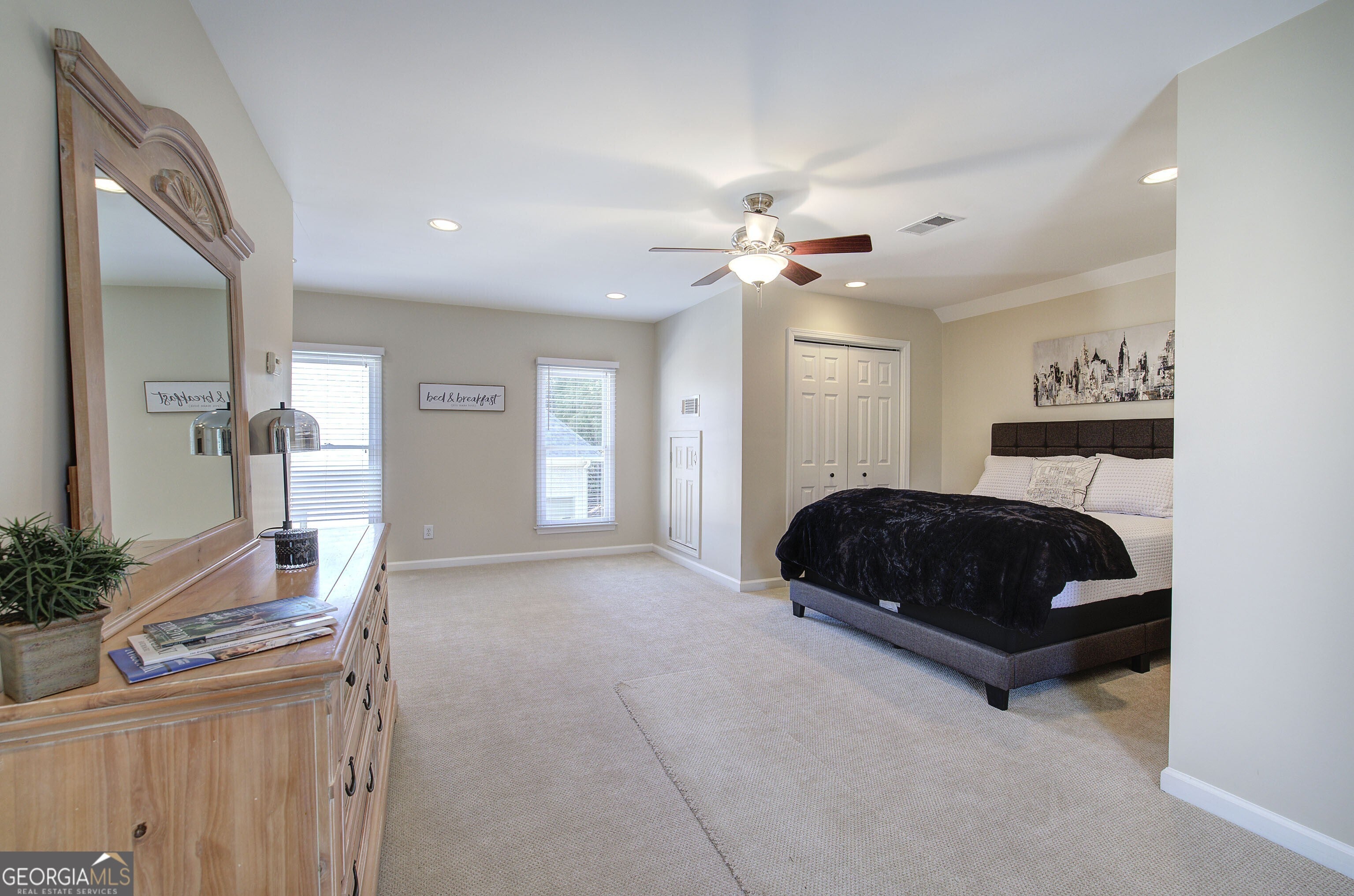 Kennesaw, Georgia, 30152, United States, 6 Bedrooms Bedrooms, ,7 BathroomsBathrooms,Residential,Active,1967313