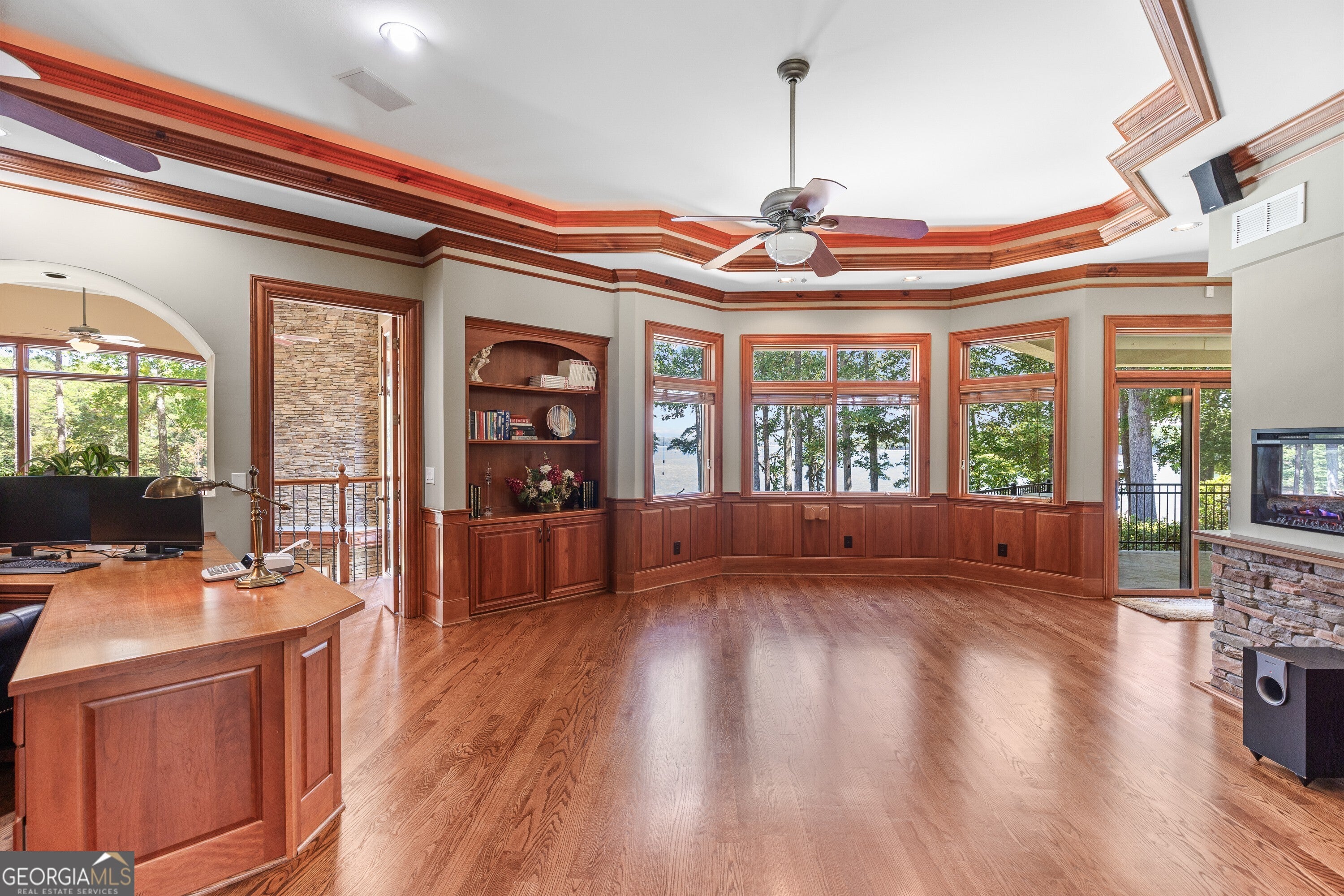 Flowery Branch, Georgia, 30542, United States, 4 Bedrooms Bedrooms, ,8 BathroomsBathrooms,Residential,Active,1929469