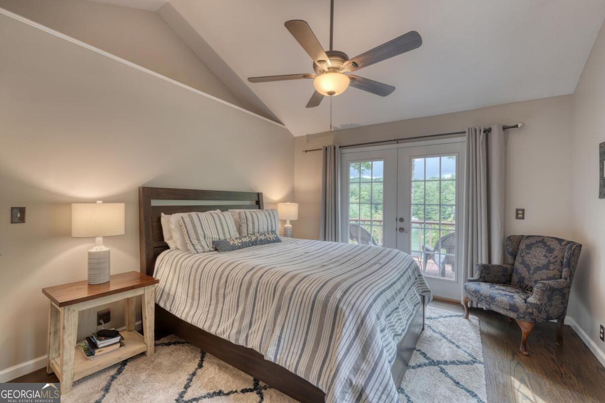 Blairsville, Georgia, 30512, United States, 4 Bedrooms Bedrooms, ,4 BathroomsBathrooms,Residential,Active,1926683