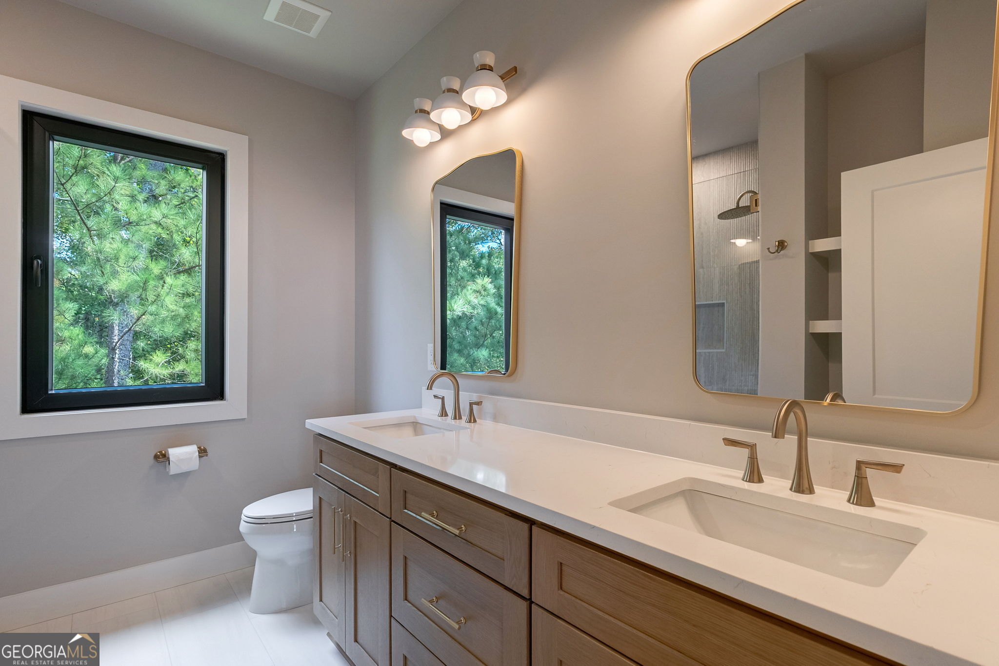 Cumming, Georgia, 30041, United States, 4 Bedrooms Bedrooms, ,4 BathroomsBathrooms,Residential,Active,1945468