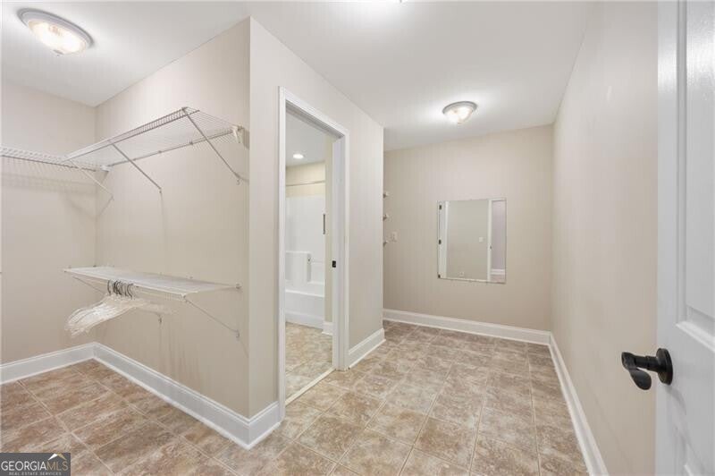 Cumming, Georgia, 30040, United States, 6 Bedrooms Bedrooms, ,5 BathroomsBathrooms,Residential,Active,2043430