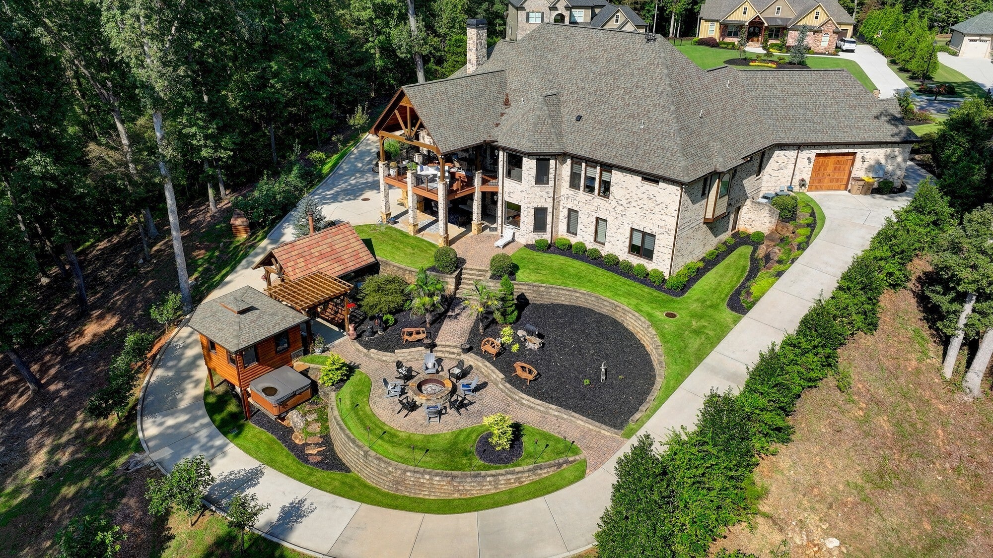 Hoschton, Georgia, 30548, United States, ,Residential,Pending,1702571