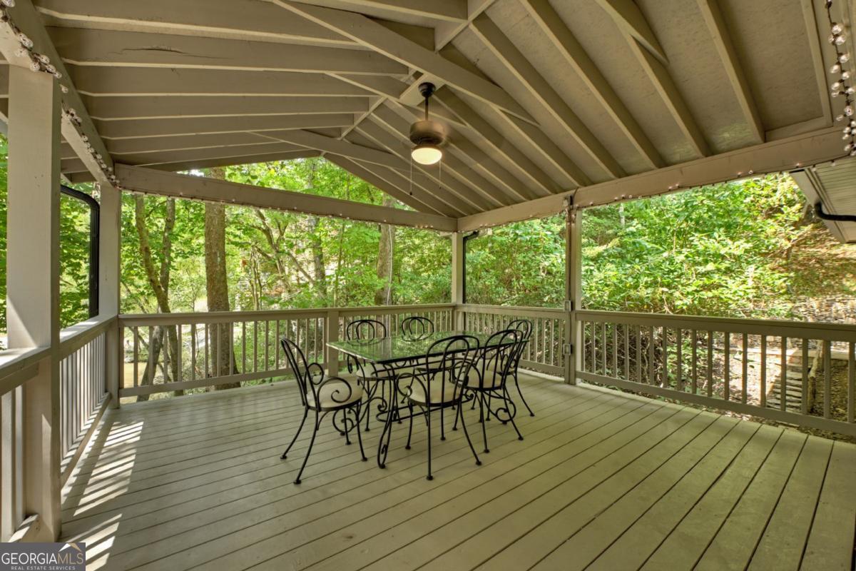 Ellijay, Georgia, 30536, United States, 3 Bedrooms Bedrooms, ,5 BathroomsBathrooms,Residential,Active,1929666