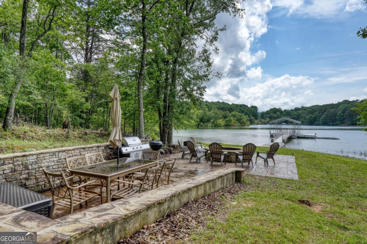 Blairsville, Georgia, 30512, United States, ,4 BathroomsBathrooms,Residential,Active,1852664