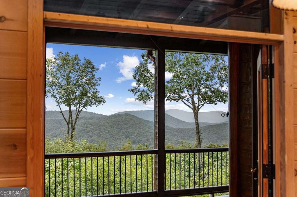 Morganton, Georgia, 30560, United States, 4 Bedrooms Bedrooms, ,5 BathroomsBathrooms,Residential,Active,1953363