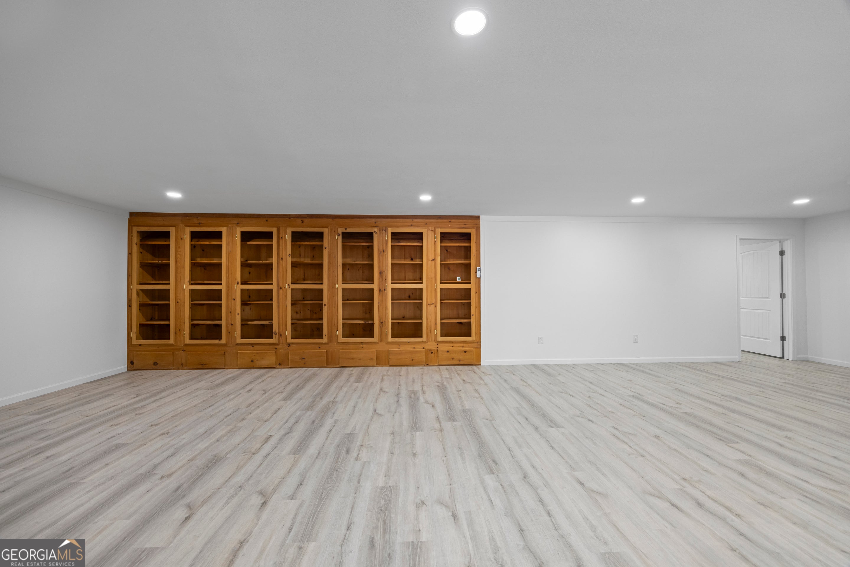 Martin, Georgia, 30557, United States, 6 Bedrooms Bedrooms, ,5 BathroomsBathrooms,Residential,Active,1964253