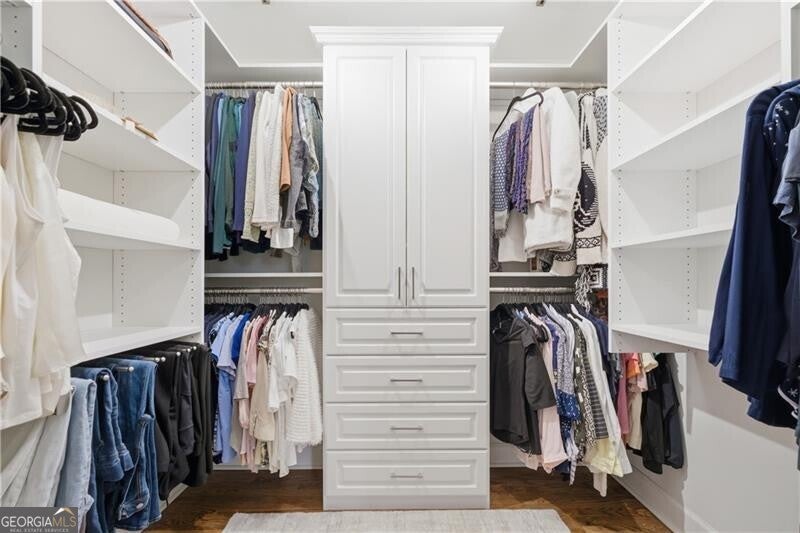 Johns Creek, Georgia, 30097, United States, 4 Bedrooms Bedrooms, ,5 BathroomsBathrooms,Residential,Active,2006832